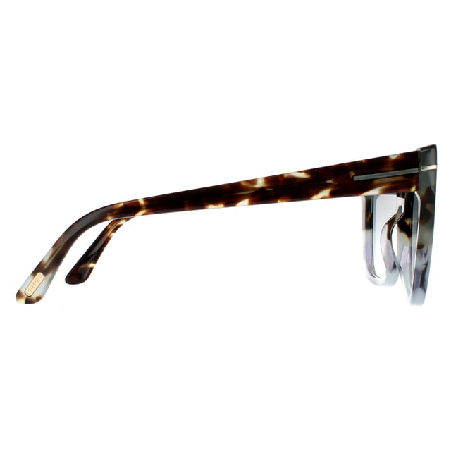 Tom Ford zonnebril Poppy FT0846 55B Gekleurde Havana Gray Gradiënt zijn een sterk gewaagd frame met het iconische T-Bar Metal Accent gewikkeld rond de tempel die de kattenooglift verder naar de hoeken accentueert.