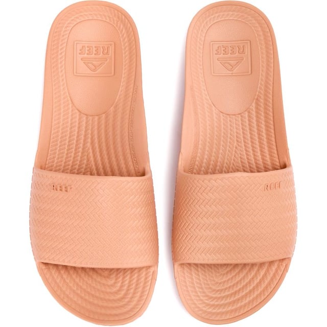 Make Waves In Style With The Reef Water Scout Sandals. Designed For Beachside Living And Pool Relaxation, These Sleek Sandals Feature A Wide Strap Upper Made Of Soft, Sustainable Sugarcane Eva. The Contoured, Supportive Footbed, Injection Moulded Outsole, Arch Support. And Heel Cup Keeps You Comfy. Slip Into The Reef Water Scout And Make A Splash On Your Next Aquatic Adventure!