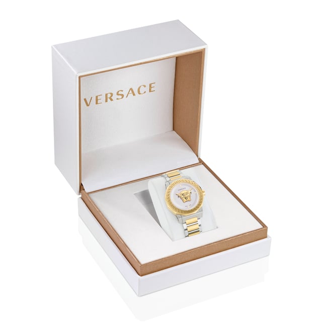 This Versace Medusa Deco Analogue Watch for Women is the perfect timepiece to wear or to gift. It's Multicolour 38 mm Round case combined with the comfortable Multicolour Stainless steel watch band will ensure you enjoy this stunning timepiece without any compromise. Operated by a high quality Quartz movement and water resistant to 5 bars, your watch will keep ticking. This high quality watch is an incredible eye-catching Women watch. This Analogue watch has a has a Swiss Made Movement High quality 19 cm length and 18 mm width Multicolour Stainless steel strap with a Deployment clasp Case diameter: 38 mm,case thickness: 12 mm, case colour: Multicolour and dial colour: White