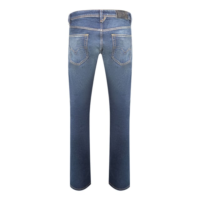 Diesel Larkee R19HN mörkblå jeans. Diesel blå denimbyxor. Knäppt gylf. 98% bomull, 2% elastan. Rakt ben. Diesel-märkt badge