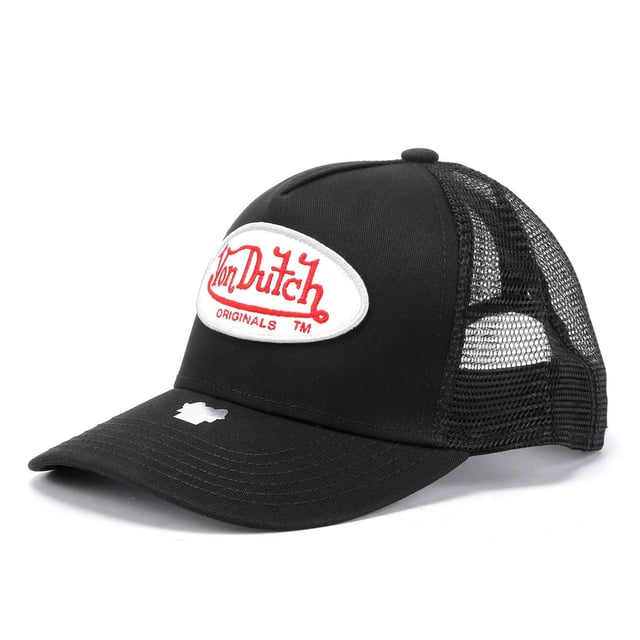 Ikonische Trucker Cap mit einer Krone und einem Schirm aus Baumwolltwill. Die Rückseite aus Polyester-Mesh sorgt für Atmungsaktivität, während der leicht gewölbte Schirm einen Hauch von Flair verleiht. Mit dem ovalen Heritage-Logoaufnäher auf der Vorderseite.