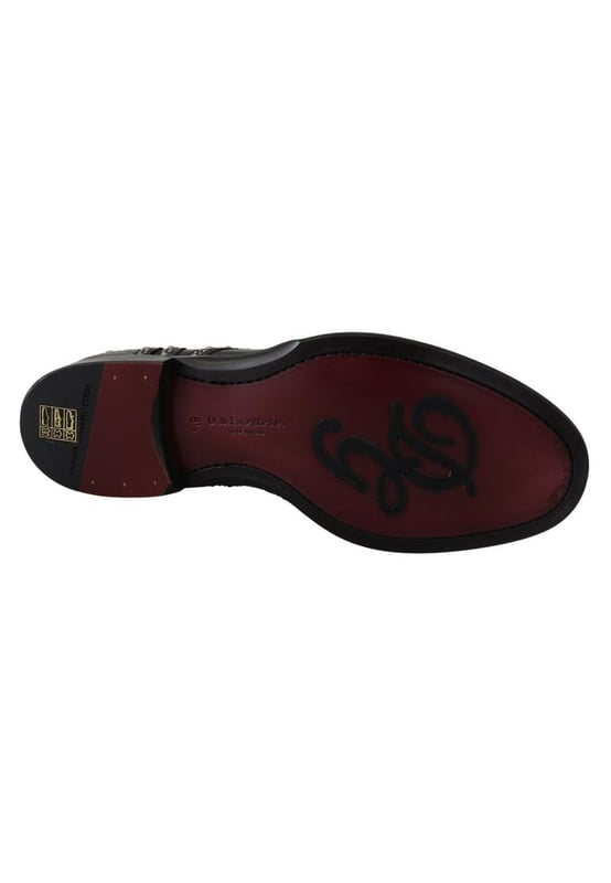 Dolce & Gabbana Men's Black Leather Derby Dress Studded Shoes Brand: DOLCE & GABBANA
Model: Lace up derby shoes
Color: Black with silver studs
Material: 100% Leather
Leather sole
Logo details
Made in Italy
Gender: Men
Material: 100% Leather