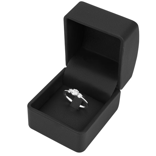 If it can be a little more glamor, you can use the trilogy ring instead of the classic solitaire engagement ring! This exclusive model of the 1934 manufacture in 1934 also symbolizes the past, present and future and stands out spectacularly from traditional bridal jewelry. Arranged in perfection, the three carefully selected zirconia stones reflect the light in 57 facets and sparkle with the eyes of their loved ones. The simple ring rail made of rhodium-plated sterling silver is protected and well-compatible.