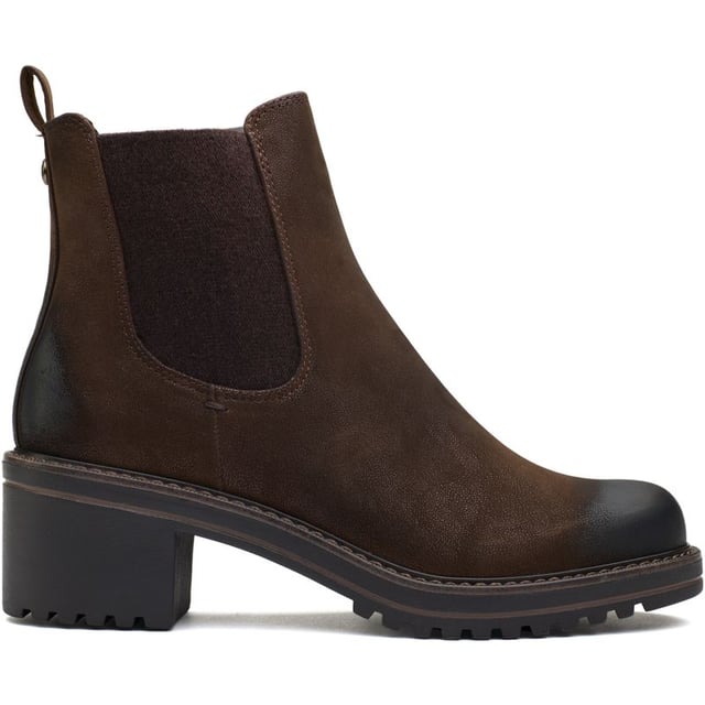 Botas de mujer de color marrón con cremallera interior de Marco Tozzi, fabricadas en sintético y suela de goma. Incluyen: cremallera interior, trabilla en el talón, altura del tacón 5 cm y 100% veganas.