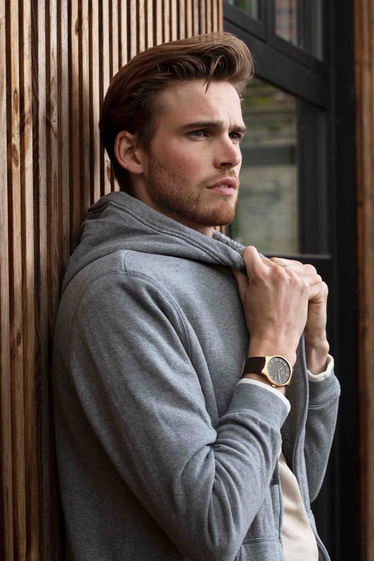 This Orphelia Serendipity Analogue Watch for Men is the perfect timepiece to wear or to gift. It's Gold 40 mm Round case combined with the comfortable Brown Leather watch band will ensure you enjoy this stunning timepiece without any compromise. Operated by a high quality Quartz movement and water resistant to 3 bars, your watch will keep ticking. GREAT DESIGN: This Orphelia Serendipity Analogue watch with a Miyota Japanese Quartz movement includs a date display and Luminous Hands. Orphelia High quality Leather strap gives you a very comfortable feeling. Charming for all occasions PREMIUM QUALITY: By using high-quality materials, Glass: Mineral Glass, Case material: Stainless steel, Bracelet material: Leather- Water resistant: 3 bars COMPACT SIZE: Case diameter: 40 mm, Height: 7 mm, Strap- Length: 23 cm, Width: 22 mm. Due to this practical handy size, the watch is absolutely for everyday use-Weight: 45 g