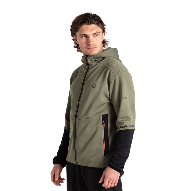 Gewebetechnik: Antibakteriell, Antibakteriell, Ohne Chemikalien, Schwer, Geruchskontrolle. Gewebe: Ilus Core Stretch. Design: Kontrast, Logo. Kinnschutz, Reißverschluss-Schutz innen. Taschenart: Zwei Seitentaschen, Reißverschluss. Mit Kapuze. Langärmlig. Nachhaltigkeit: Aus recyceltem Material. Kapuzenmerkmale: Aufnähen. Bündchen: Mit Stretch. Saum: Mit Stretch. UV-Schutzfaktor: UPF 50+. XS: 90,17 cm. S: 96,52 cm. M: 102 cm. L: 107 cm. XL: 112 cm. XXL: 121,92 cm. 3XL: 129,54 cm.