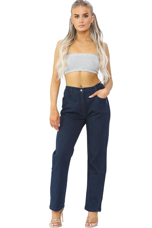 Dames jeans met elastische taille, normale pasvorm, stretchdenimbroek. - - . Binnenbeenlengte Kort is 26 inch, Normaal is 28 inch, Lang is 28 inch. - - . Dankzij de rechte pijpen is dit de perfecte jeans voor dagelijks gebruik. - - . Elastiek aan de zijkant voor extra comfort. - - . Zoom met zijsplitten voor meer comfort. - - . Ritssluiting en knoopsluiting in de taille. - - . Jeans met perfecte pasvorm, je voelt je elke keer weer goed.