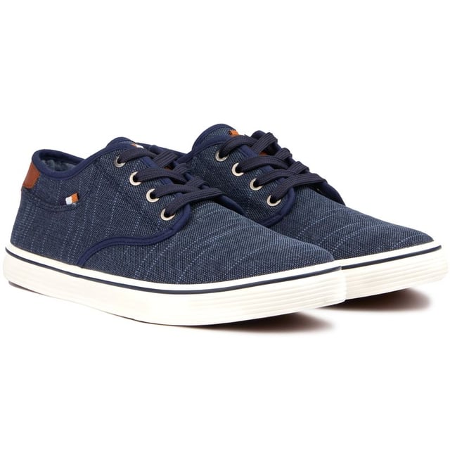 Mens blue Wrangler calypso derby trainers, manufactured with textile and a rubber sole. Featuring: branding to tongue, detailed heel trim, engraved eyelet and branded sole.