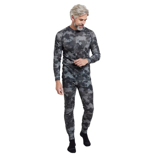 100% Polyester. Fabric: Technical. Design: All-Over Print, Camouflage. Sleeve-Type: Long-Sleeved. Neckline: Round Neck. Fabric Technology: Breathable, High Warmth, Isotherm, Lightweight, Moisture Wicking, Quick Dry.