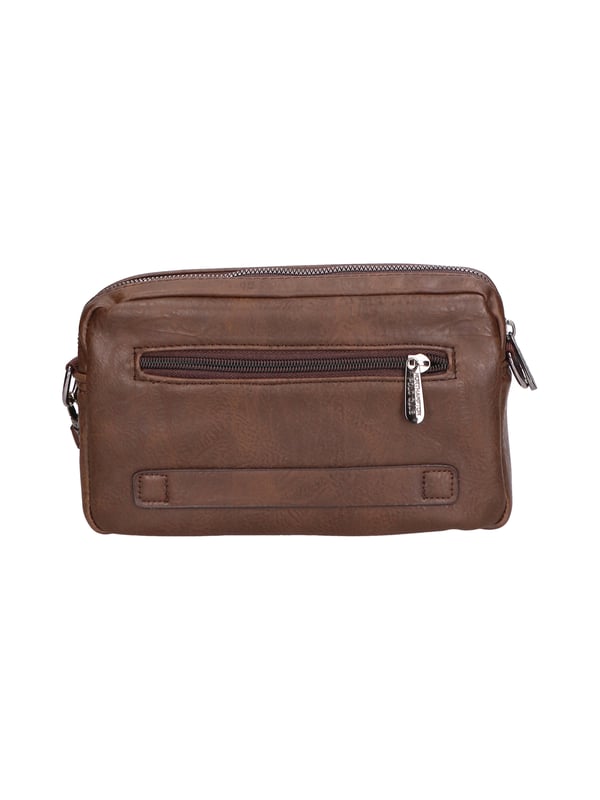 Northampton polo club Bolsa de cuero PU de un solo compartimento. Equipado con un encaje para usarse como bolsas de embrague y correas para hombros. Producto vegano.