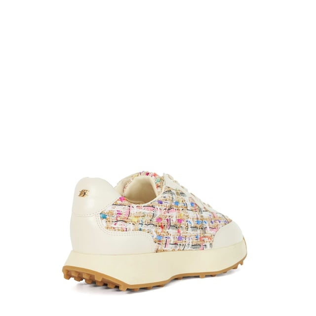 Emboss effortlessly boasts casual chic. These runner trainers are meticulously designed in-house, crafted with a reinforced sole and secure lace-up front fastening. Complete with stylish texture-clashing finishes and our bespoke 'DD'-interlocking at the sides.