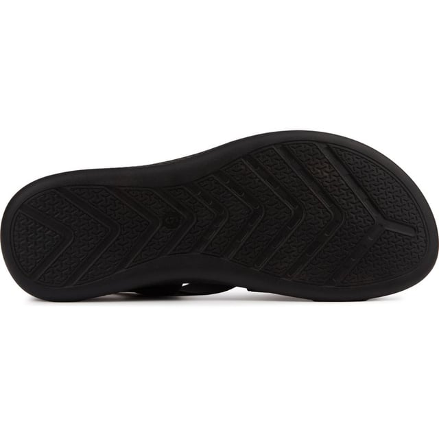 Abraza los días soleados con facilidad y primavera en tu paso, usando las sandalias Kia de Solesister. Diseñado con una parte superior con correa elástica que abraza el pie y una plantilla cómoda y acolchada para un look veraniego atemporal pensando en el estilo y la comodidad. La suela de cuña elevará tu zancada.