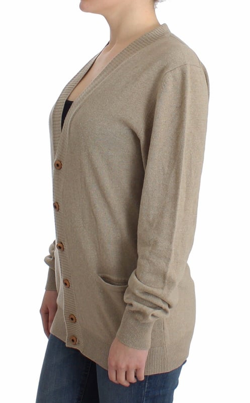 Brand new Ermanno Scervino beige cardigan with deep V-neck
  Made in Italy
  Material: 40% Rayon 25% nylon 25% wool 5% angora 5% cashmere
  Color: Beige
  Stylish logo details
Material: 8032990409619
