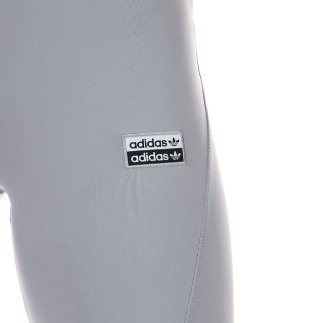 Womens adidas Originals R.Y.V. Short Tights in grey.- Elastic waist.- High-rise.- Flatlock stitching on cut lines.- Applique branding.- Interlock.- Tight fit.- 79% Polyester ( Recycled)  21% Elastane.  Machine washable. - Ref: GD3880