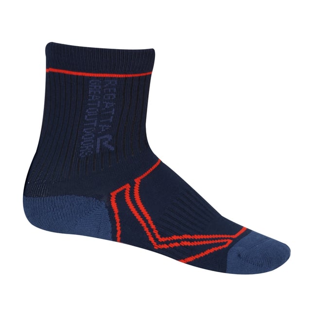 Regatta Great Outdoors Childrens/Kids 2 Season Coolmax Trek & Trail Socks (Navy/Amber Glow) The kids Two Season Trek & Trail Sock is constructed with a high Coolmax percentage for exceptional moisture control. Strategic cushioning and reinforced areas prone to wear help keep their feet happy all day long. Cool Max. Elastane (3%), Polyamide (6%), Polyester (28%), Polyacrylic (63%).