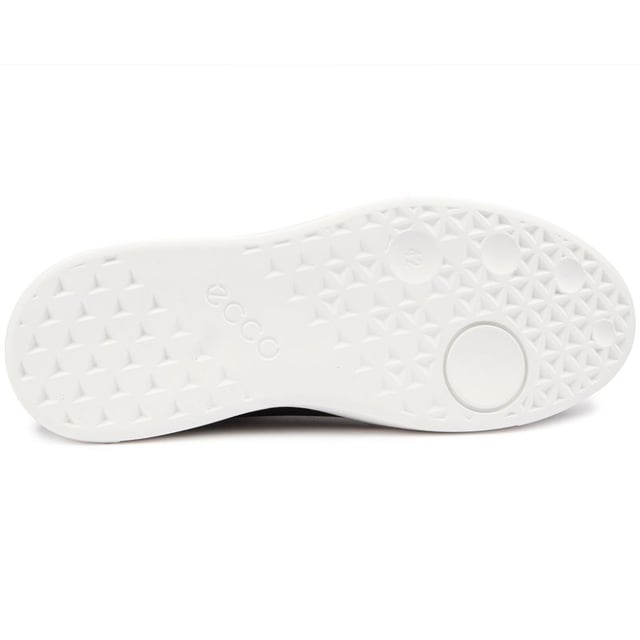 The Ecco Street Tray Is A Premium Sneaker That Reflects Your Lifestyle And Values. Lightweight And Flexible, This Shoe Is Set On A Rubber Cupsole Made With 10% Recycled Material And Has A Soft Premium Leather Upper. These Come In This Seasons On-trend Tonal Colours To Bring You From The Streets To The Park In Modern Style.