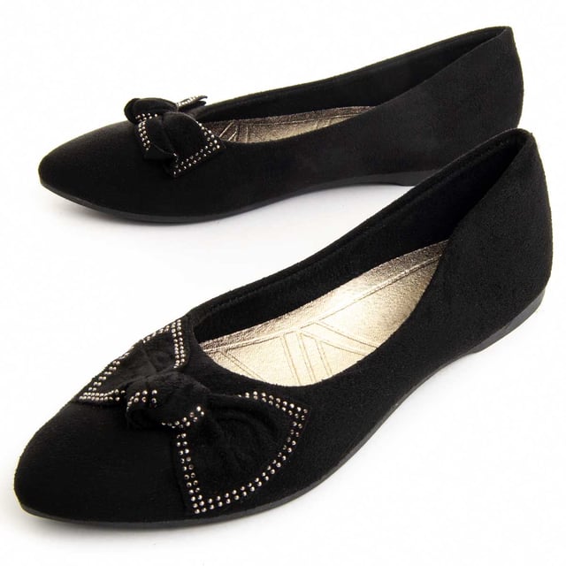 Bailarina para mujer. Calce cómodo. Plantilla acolchada. Suela antideslizante. Cosido reforzado. Fabricado por otras marcas para nuestra marca.