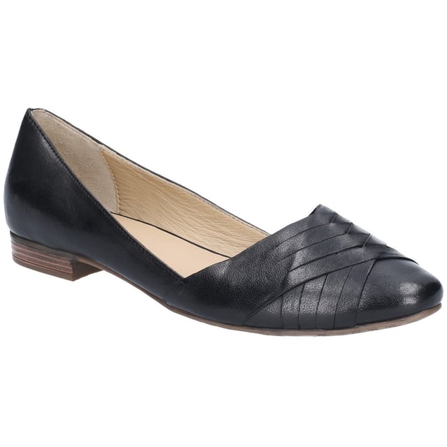 Hush Puppies Marley Ballerine MOUSSE À MÉMOIRE Femme Chaussure de ballet semi-formelle confortable au quotidien avec un beau profil bas, un motif de tissage croisé au niveau des orteils et un talon bas empilé.