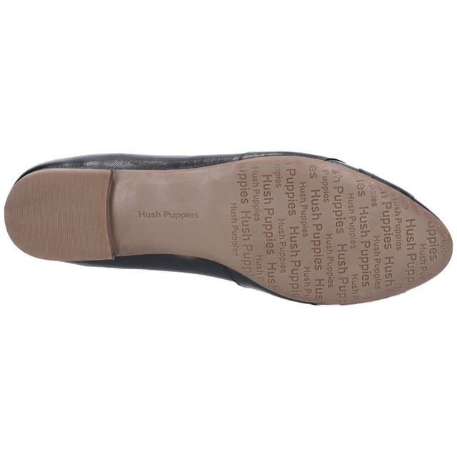 Hush Puppies Marley Ballerine MOUSSE À MÉMOIRE Femme Chaussure de ballet semi-formelle confortable au quotidien avec un beau profil bas, un motif de tissage croisé au niveau des orteils et un talon bas empilé.