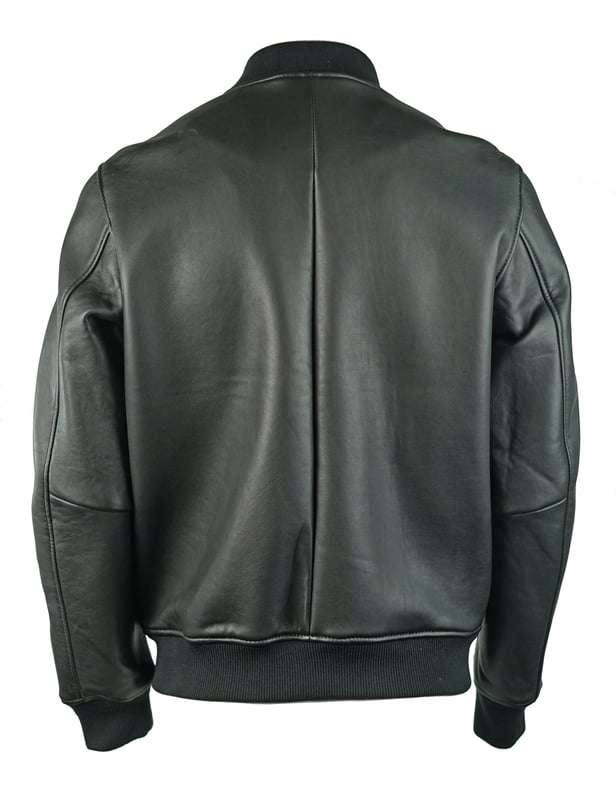 Veste en cuir Diesel L-Bluff 900. 100 % cuir de mouton. Ouverture centrale zippée. Blouson. 2 poches avant zippées. Bas et manches élastiqués