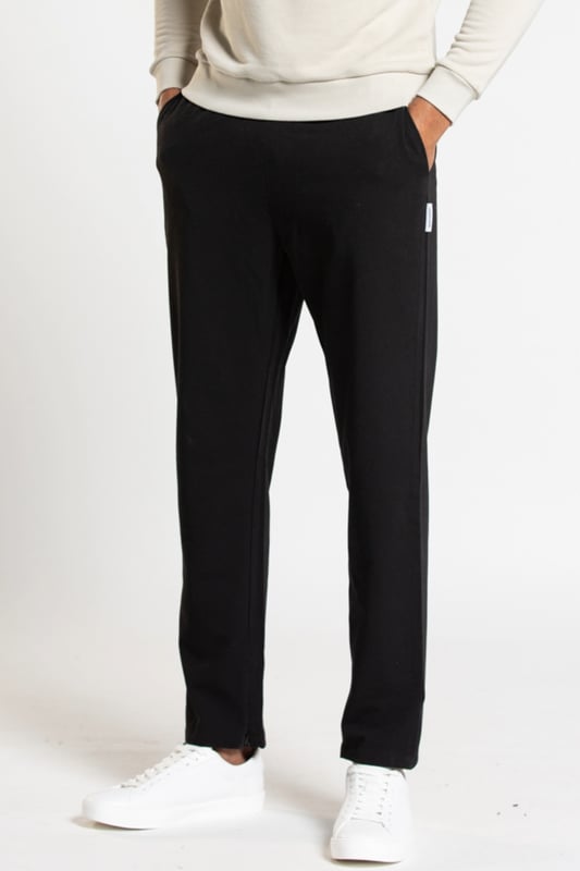 Alpha m best sale sweatpants