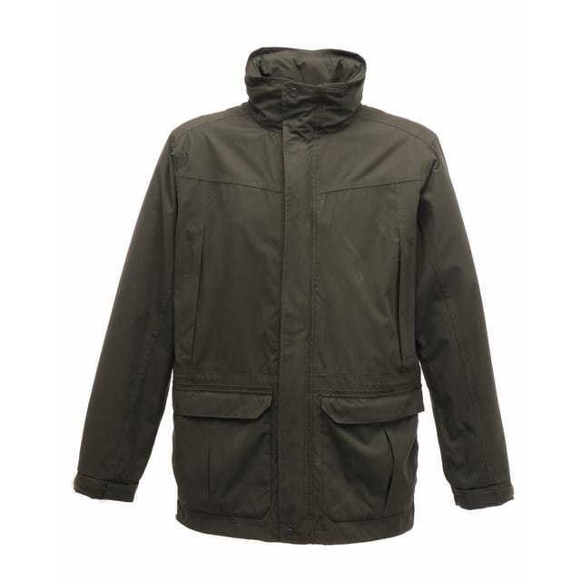 Vattentät och ventilerande Isotex 5000-belagd polyester med twillmikrofiber. Foder delvis i mesh, delvis i polyester. Tejpade sömmar. Interaktiv. Dold huva och justering. Dubbla stormflikar med nitar. Justerbara ärmslut. 2 bröstfickor med dragkedja. 2 nedre påsydda fickor med varmfodrad handvärmare på sidan. Invändig ficka för mobiltelefon. Justerbar ficka för mobiltelefon. Justerbar chockcord i midja och nederkant. Invändig dragkedja för brodyr. Bröst (för att passa ins) S - 37-38, M - 39-40, L - 41-42, XL - 43-44, 2XL - 46-48, 3XL - 49-51.