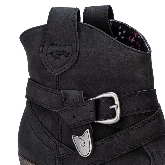 Womens Rocket Dog Satire Lane Boots in Black.- Faux leather western style boot.- Comfortable lining to inner collar.- Almond shaped toe.- Ankle strap and buckle detail.- Side pull-on tabs.- Rocket Dog branding to side.- Heel height 2.75in (7cm) approximately.- Boot height 3.75in (9.5cm) approximately (back measurement).- Synthetic upper  Textile lining  Synthetic sole.- Ref: SATIRELANE