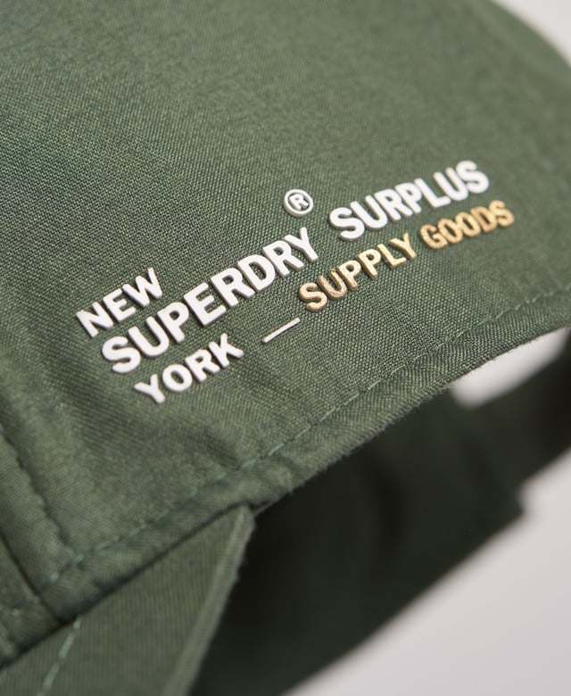 Keeping it simple while still allowing you to show your colours, the Micro Logo baseball cap is a classic that will top off your casual outfit.Curved peakBuckle adjusterVentilation holesSignature logo print