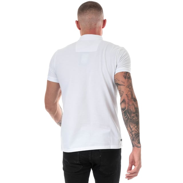 Mens Weekend Offender Barnum Polo Shirt in White.- Fold over collar.- Short sleeves.- Ribbed cuffs & collar.- 2 button placket.- Woven Weekend Offender brand patch at left chest.- Straight hem.- 100% Cotton.  Machine washable.- Ref:WOSPO501