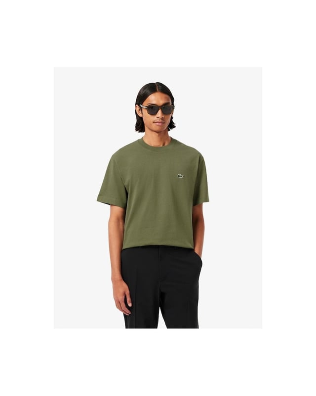 The timeless Lacoste tee gets an update in a super-comfortable mid-weight fabric. A versatile essential that goes with everything, finished with an iconic crocodile.

Weight: 180g/m²
Crew neck with hood
Classic, comfortable fit
Embroidered crocodile on chest

Cotton (100%)
TH7318
 
