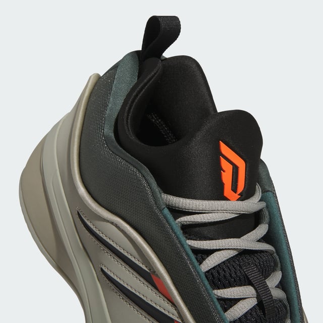 Change is inevitable for a game-changing superstar like Damian Lillard. The latest Signature shoes from Dame and adidas Basketball embrace the spirit of evolution that took Dame from overlooked and under-rated to the highest level of basketball in the world. The all-new design of these performance trainers is lighter and more streamlined, pairing the snug fit of an internal bootie with a full-length Torsion bar for lateral stiffness and an ultra-lightweight Lightstrike midsole underfoot to keep you moving at top speed. Designed for outstanding lockdown, they provide effortless support for all your most dynamic on-court moves so just like Dame you can break the game wide open.  - Regular fit - Lace closure - Synthetic upper - Textile lining - Lightstrike cushioning - Rubber outsole  Shipped by adidas