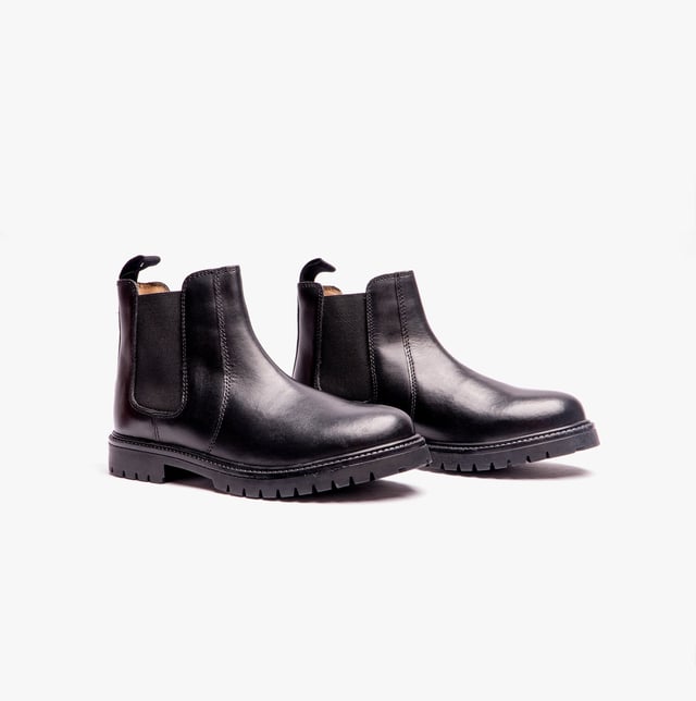 Roamers Roamers B525A Unisex Kids Leather Chelsea Boots Black

 Upper Material: Leather

Lining Material: Synthetic

Sole Material: Synthetic

Closure/Fastening: Pull-On

Features: Comfort,Breathable

Toe Shape: Round

Shoe Width: Regular

Item Weight: 0.55 KG

Heel Height: Flat (Under 2.5cm)

Shoe Shaft Height: Ankle

Boot Style: Chelsea Boots

Gift Boxed: No
Product Code: B525A