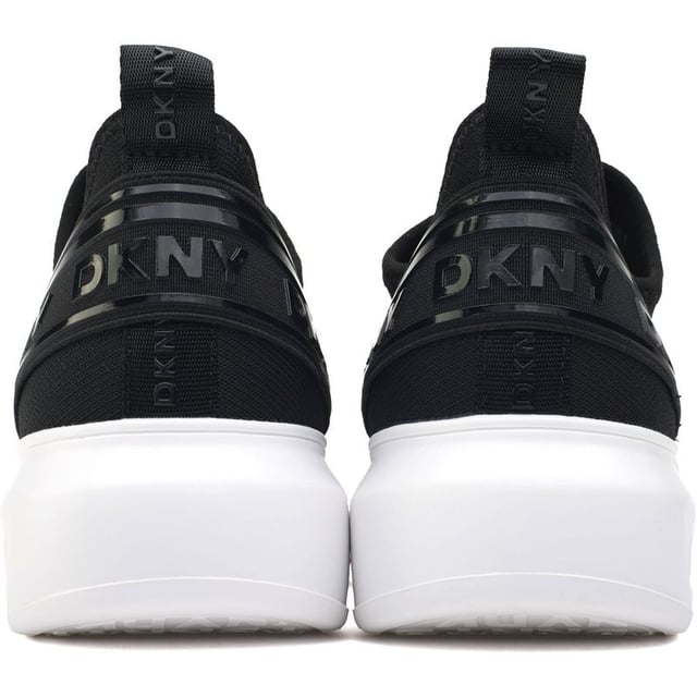Add some designer touch to your sporty smart outfit with the Jonas trainer from DKNY. Tonal DKNY signature branding adds subtle sophistication to this fine knit trainer set on a 5cm elevated platform sole. The removable, cushioned insole with arch support and the socklike fit ensure superb comfort for all day wear.