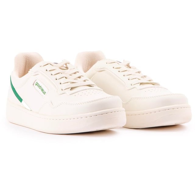 El Mack es un zapato de corte con vibras retro y una sostenibilidad innovadora. La zapatilla está hecha de materiales veganos como BioVeg y botellas de plástico recicladas. Un paso en la dirección correcta, hacia un futuro esperanzador, con este zapato cómodo, elegante y sostenible de Good News.