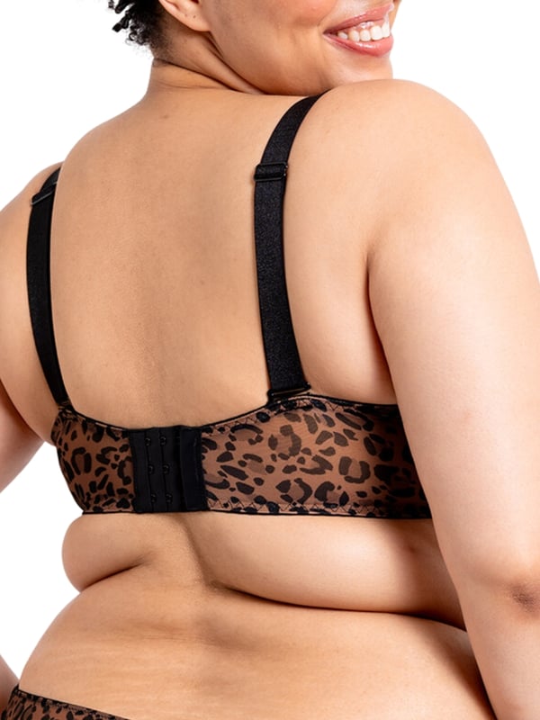 Curvy Kate Cool Cat Scooped Balcony Bra. Underwired non padded balcony with a scooped neckline, mesh leopard print design and made from recycled materials. The product is recommended for hand wash only.