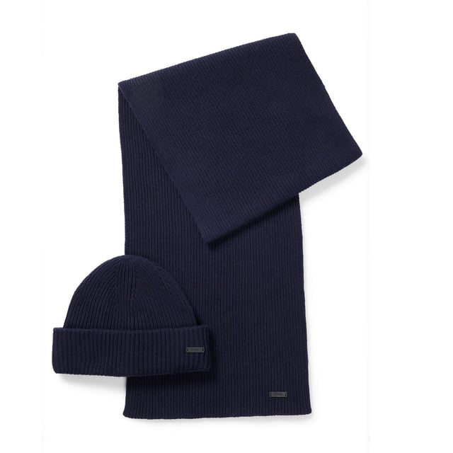 ribbed all over scarf  - matching hat with nice fully fashioning and fake leather plaque - sold in a gift box - responsible style