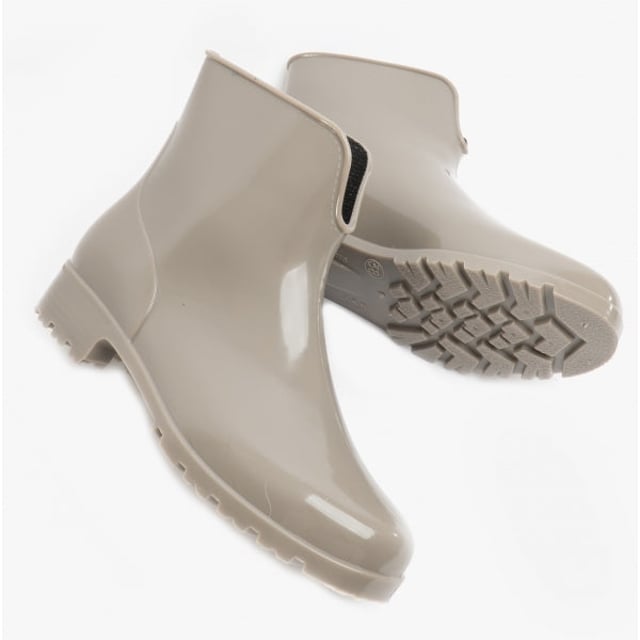 Mud Dogs PAOLA Womens Dog Walking Boots Clay Mud Dogs Mud Dogs PAOLA Womens Dog Walking Boots Clay
Upper Material: Synthetic
Lining Material: Unlined
Sole Material: PVC
Closure/Fastening: Pull-On
Features: Waterproof,Warm Lining
Toe Shape: Round
Shoe Width: Regular
Item Weight: 0.8 KG
Heel Height: Flat (Under 2.5cm)
Shoe Shaft Height: Ankle
Boot Style: Wellies
Gift Boxed: No
Product Code: PAOLA-CLAY