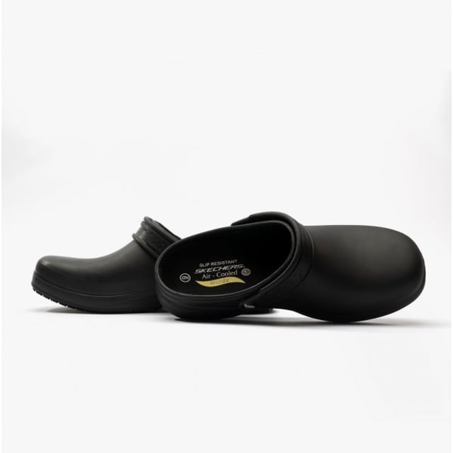 Slip on supportive comfort before starting on your prep work with the Skechers Work Arch Fit: Riverbound - Pasay SR clog. This slip-resistant clog features a sculpted flexible EVA upper with an Arch Fit footbed and a convertible heel sling strap.