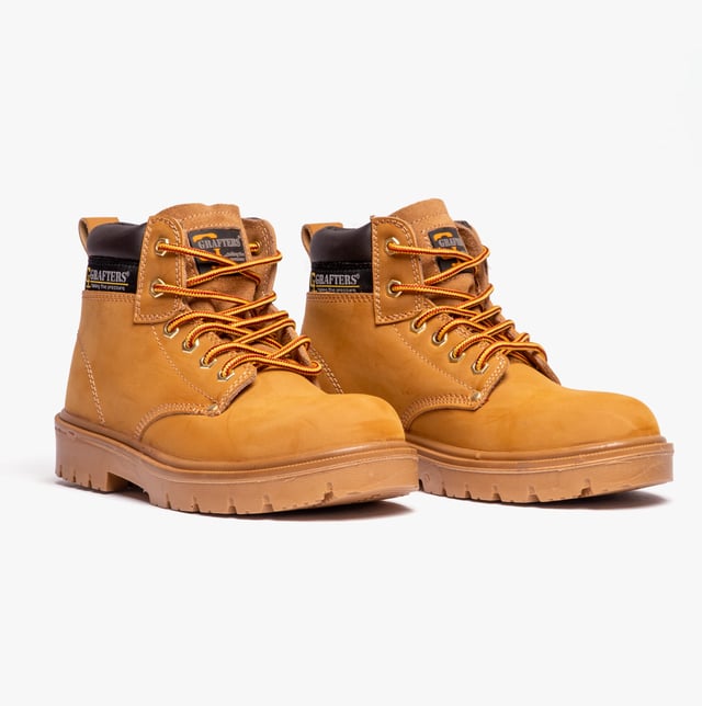 Made for the everyday worker, these Grafters Stockton boots boast a premium leather upper, full lace closure, durable rubber outsole and a steel toe cap to ensure your feet stay comfortable and safe all day rounf.
- Premium leather upper
- Full lace closure
- Padded heel and ankle collar
- Heel pull loop for an easy on / off wear
- Steel toe cap
- Durable rubber outsole
- Cushioned footbed