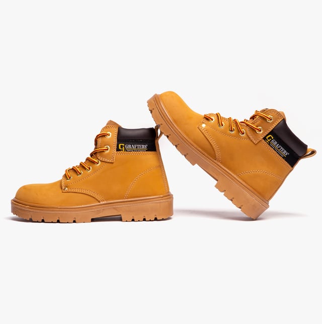 Made for the everyday worker, these Grafters Stockton boots boast a premium leather upper, full lace closure, durable rubber outsole and a steel toe cap to ensure your feet stay comfortable and safe all day rounf.
- Premium leather upper
- Full lace closure
- Padded heel and ankle collar
- Heel pull loop for an easy on / off wear
- Steel toe cap
- Durable rubber outsole
- Cushioned footbed