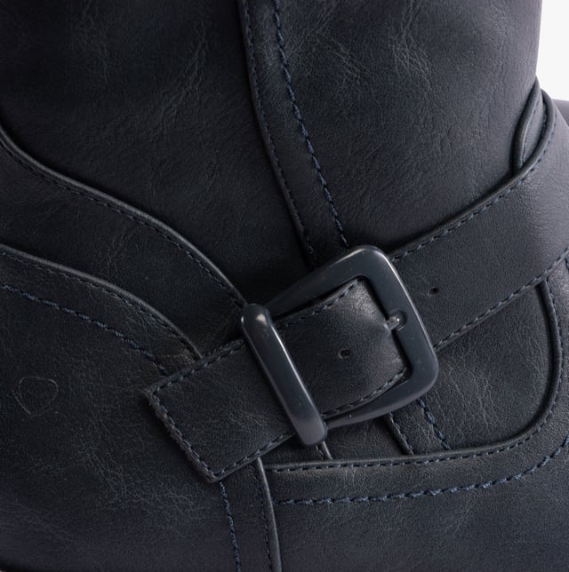Heavenly Feet Heavenly Feet BELLA Womens Mid-Calf Boots Ocean

 Upper Material: Faux Leather

Lining Material: Textile

Sole Material: Rubber

Closure/Fastening: Zip

Features: Comfort

Heel Type: Wedge

Toe Shape: Round

Shoe Width: Regular

Item Weight: 1 KG

Heel Height: Low (2.5-4.9cm)

Shoe Shaft Height: Mid-Calf

Boot Style: Tall Boots

Gift Boxed: No
Product Code: MB0004432-OCN