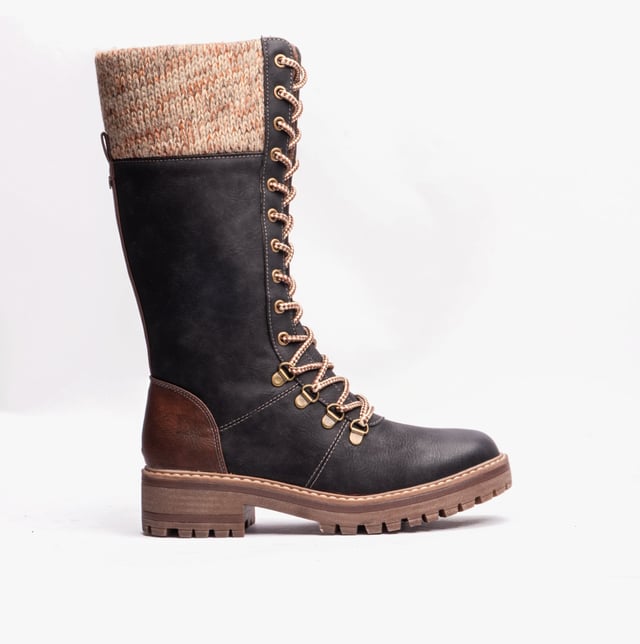 Lotus Lotus TEXAS Womens Boots Black

Closure/Fastening: Lace-Up

Features: Comfort,Warm Lining

Shoe Width: Regular

Item Weight: 1 KG

Heel Height: Low (2.5-4.9cm)

Boot Style: Tall Boots
Product Code: ULB357BB90