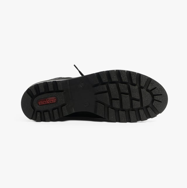 Rieker Rieker 73232-00 Womens Boots Black

 Upper Material: Faux Suede

Lining Material: Textile

Sole Material: Rubber

Closure/Fastening: Lace-Up

Features: Comfort,Warm Lining

Heel Type: Block

Toe Shape: Round

Shoe Width: Regular

Item Weight: 0.8 KG

Heel Height: Low (2.5-4.9cm)

Shoe Shaft Height: Ankle

Boot Style: Ankle Boots

Gift Boxed: No
Product Code: 73232-00