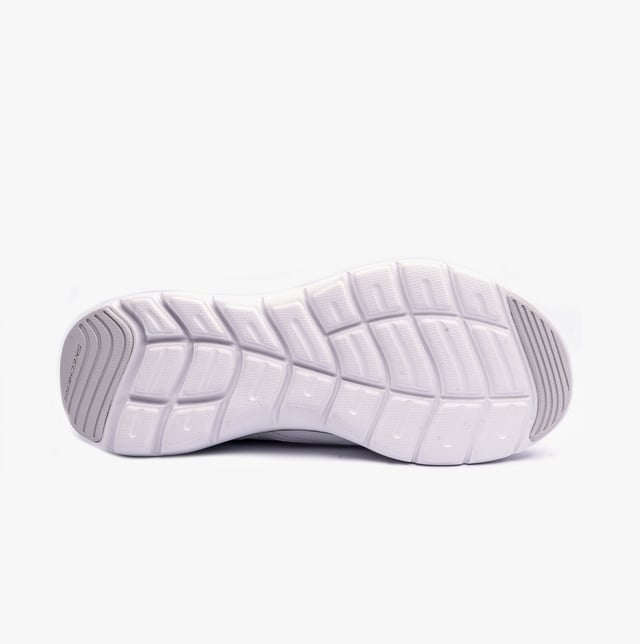 Get a new perspective on flexible sporty style and comfort with Skechers Flex Appeal 5.0. This lace-up features an engineered mesh upper with a cushioned Skechers Air-Cooled Memory Foam insole.