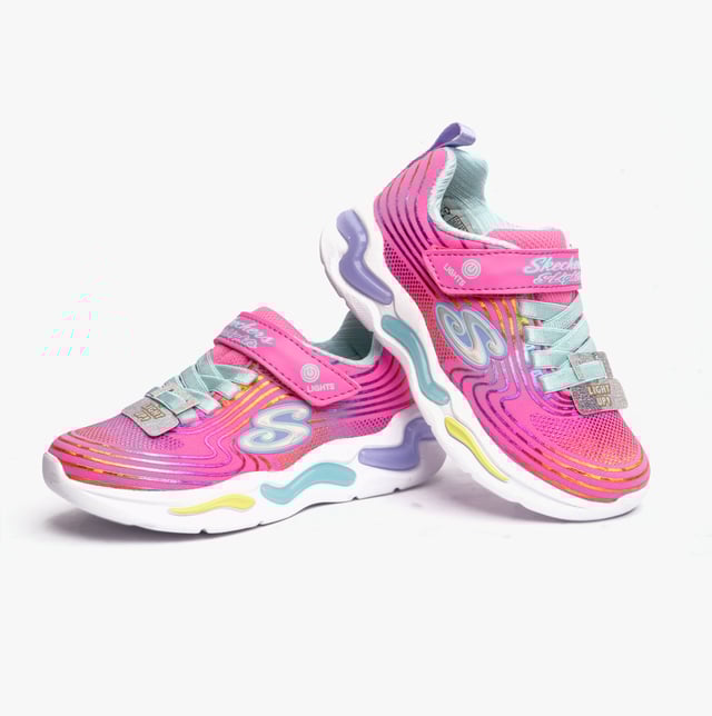 Skechers 302338L/PKMT WAVY BEAMS Girls Sport Pink/Multi

 Upper Material: Polyester

Lining Material: Polyester

Sole Material: EVA

Closure/Fastening: Lace-Up

Features: Light Up,Comfort

Shoe Width: Relaxed

Item Weight: 0.5 KG

Heel Height: Flat (Under 2.5cm)

Trainer Style: Casual
Product Code: 302338L/PKMT
