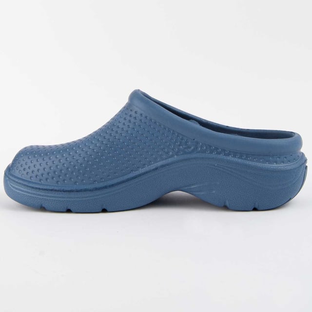 Comfortable clog for women. Comfortable fit. Padded removable insole. Manufactured by other brands for our brand.