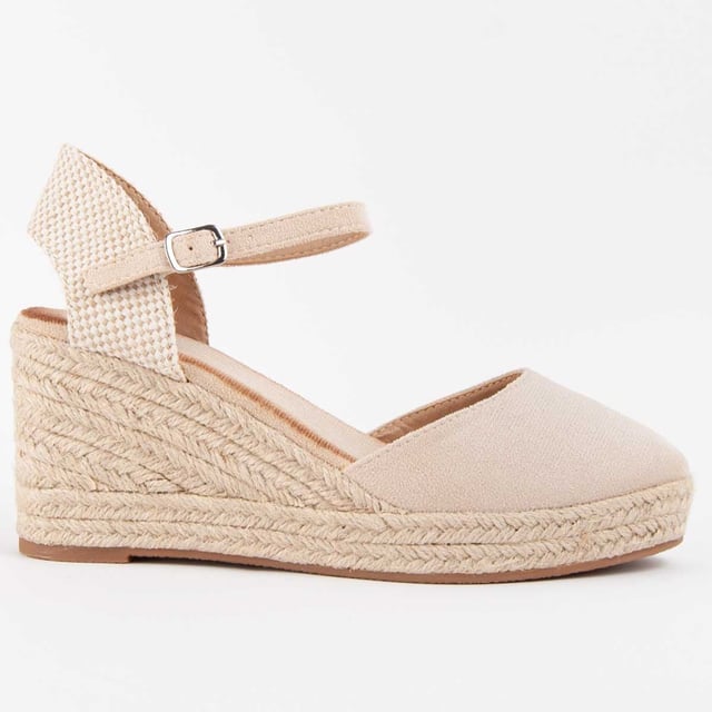 Wedges für Damen. Bequeme Passform. Hergestellt von anderen Marken für unsere Marke. Ungefährliche Maße: 8 cm Absatz und 2 cm Plattform.