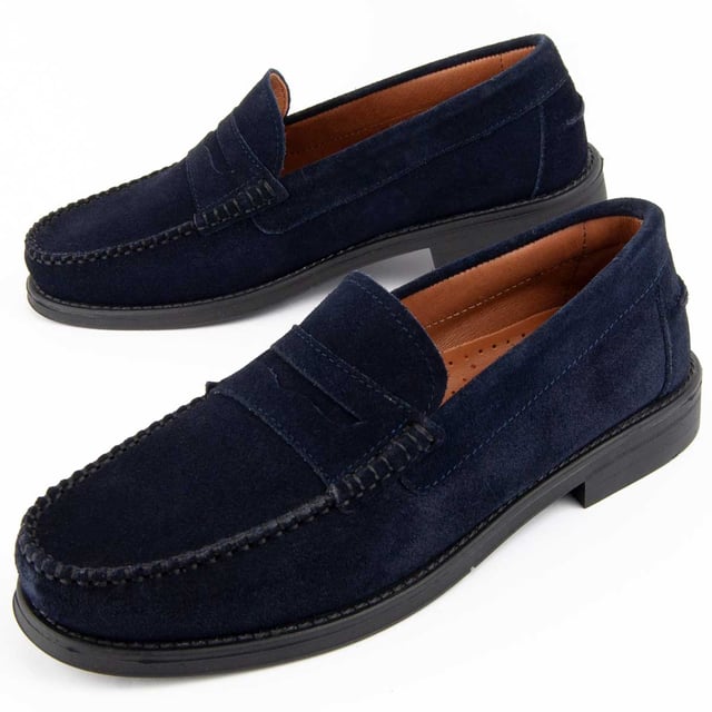 Purapiel warranty, 10 years of guarantee. Casual moccasin for men. Made of 100% natural leather free of Chromium VI. Highest quality materials. Manufactured by other brands for our brand.