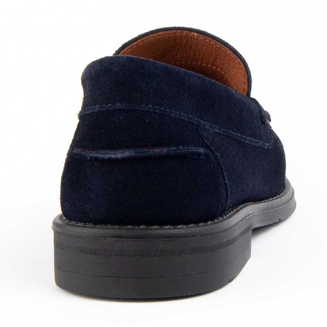 Purapiel warranty, 10 years of guarantee. Casual moccasin for men. Made of 100% natural leather free of Chromium VI. Highest quality materials. Manufactured by other brands for our brand.