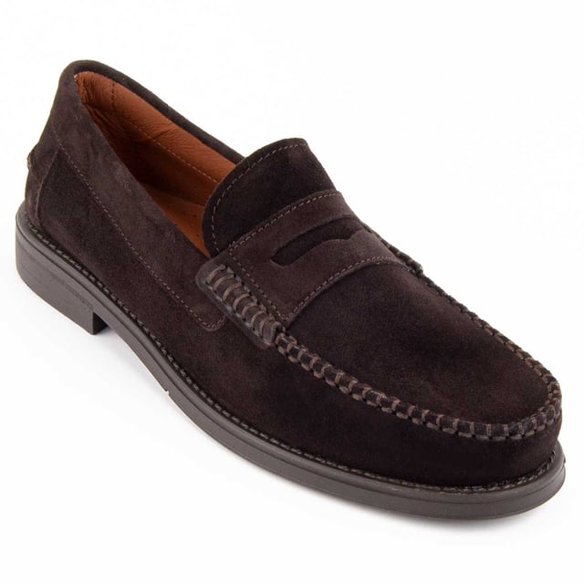 Purapiel warranty, 10 years of guarantee. Casual moccasin for men. Made of 100% natural leather free of Chromium VI. Highest quality materials. Manufactured by other brands for our brand.